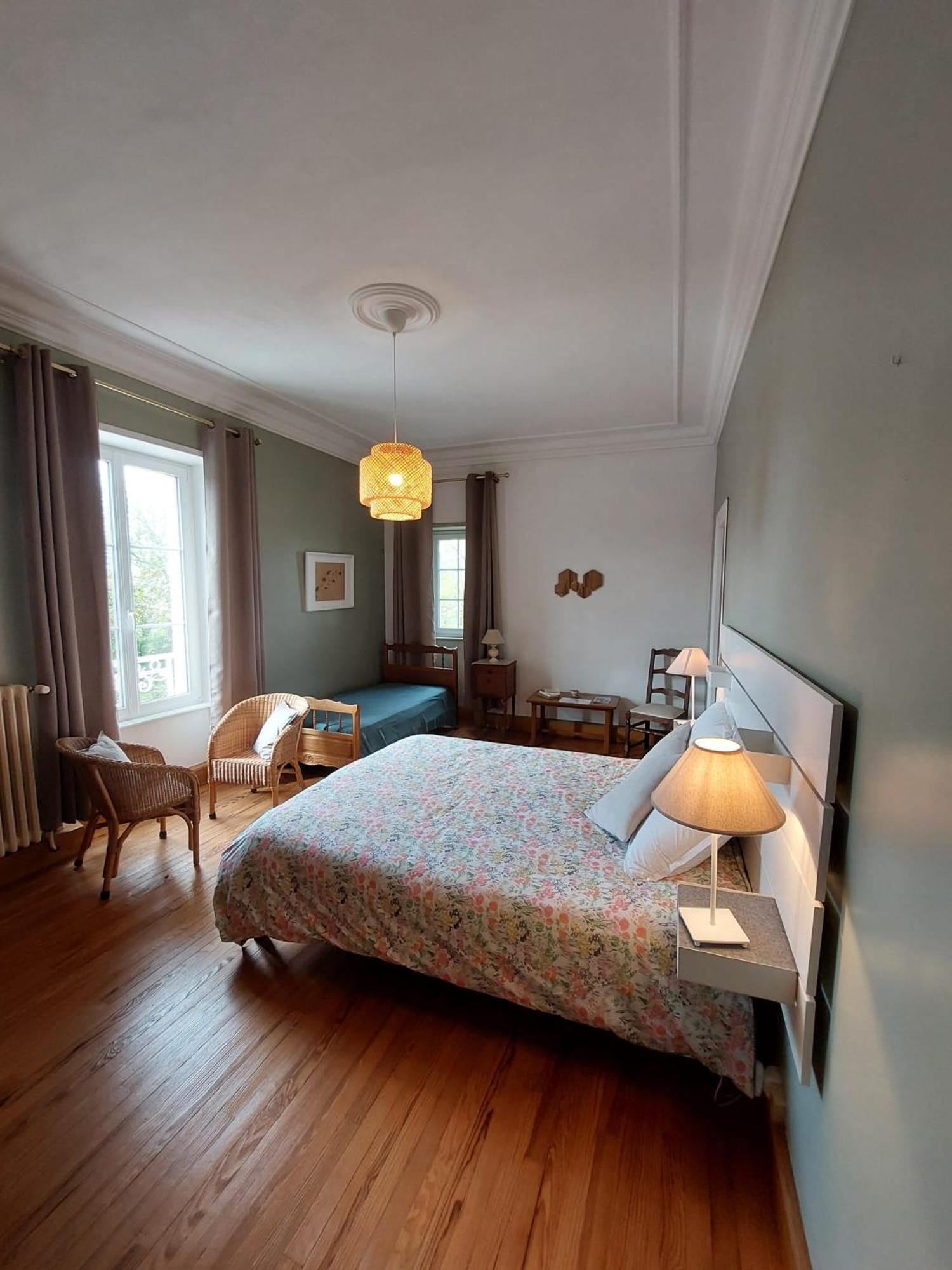 ויירוויל-סור-מר Les Chambres D'Omaha Beach Etablissement Avec Deux Chambres D'Hotes, Petit-Dejeuner Compris Fait-Maison Et Produits Locaux מראה חיצוני תמונה