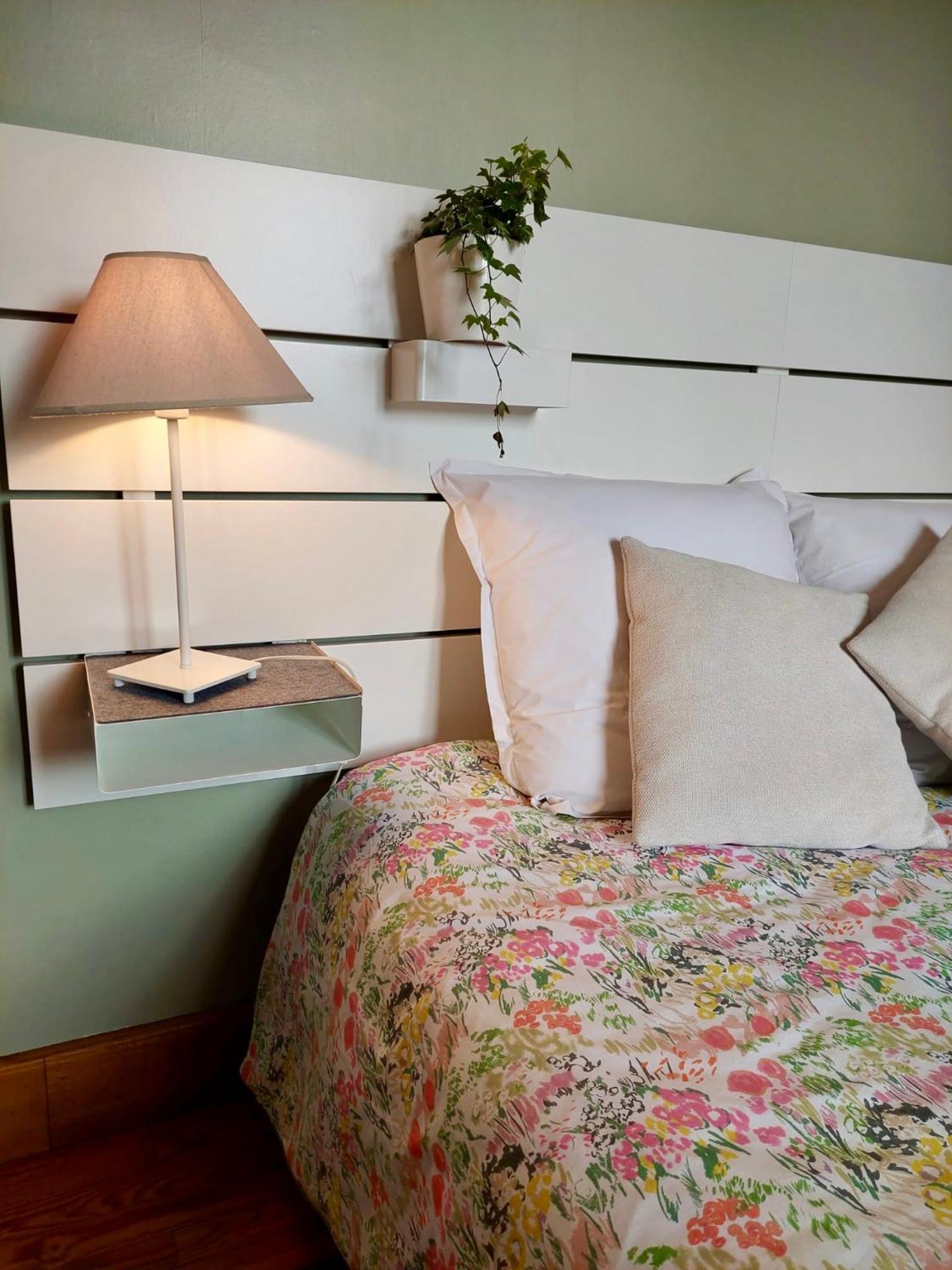 ויירוויל-סור-מר Les Chambres D'Omaha Beach Etablissement Avec Deux Chambres D'Hotes, Petit-Dejeuner Compris Fait-Maison Et Produits Locaux מראה חיצוני תמונה
