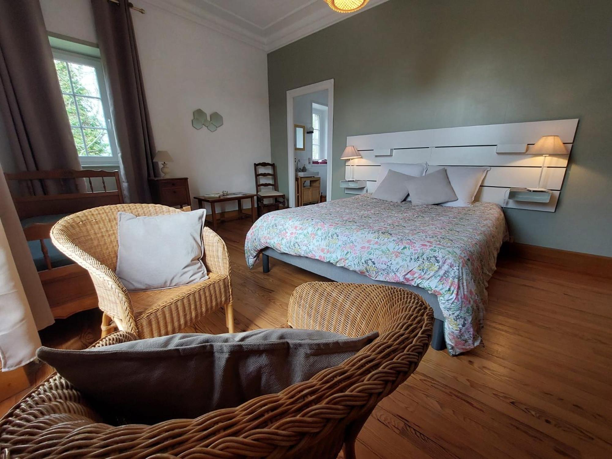ויירוויל-סור-מר Les Chambres D'Omaha Beach Etablissement Avec Deux Chambres D'Hotes, Petit-Dejeuner Compris Fait-Maison Et Produits Locaux מראה חיצוני תמונה